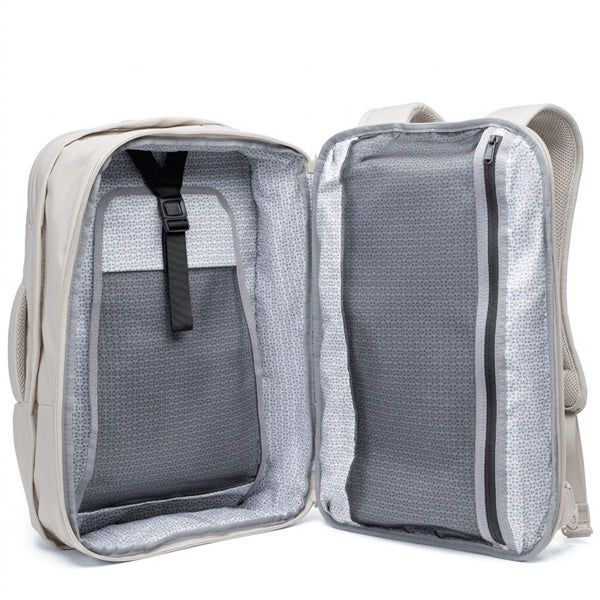 Series 2: Medium Expandable Knack Pack®  Oatmilk